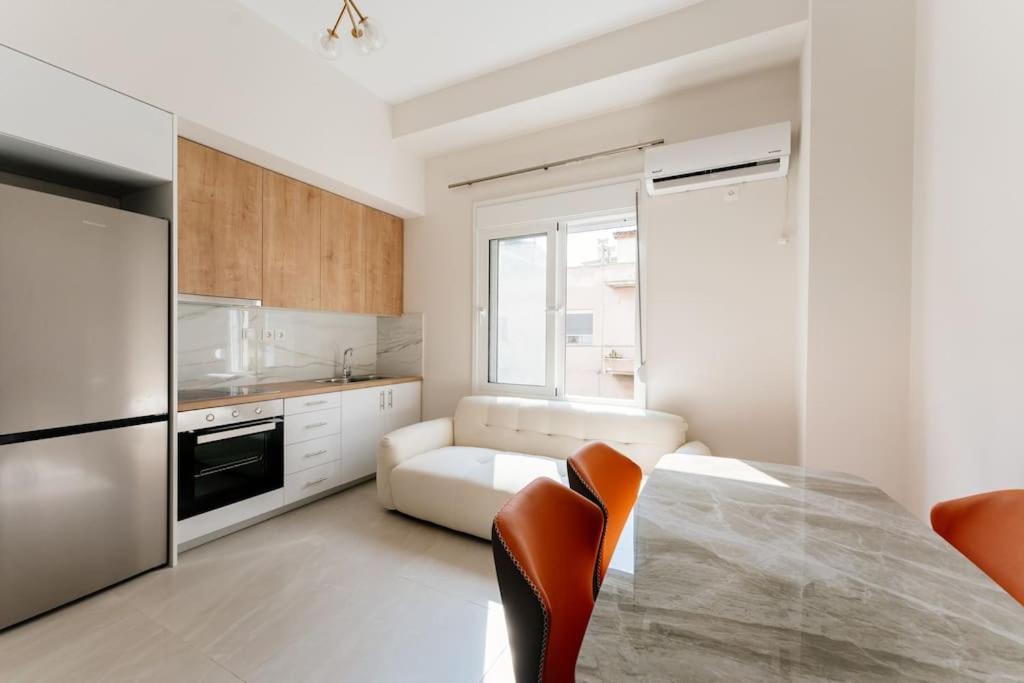 New Center Apartment Near Metro Atena Exterior foto