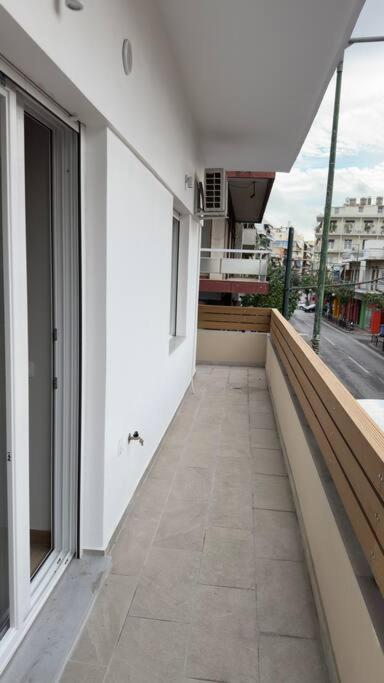 New Center Apartment Near Metro Atena Exterior foto