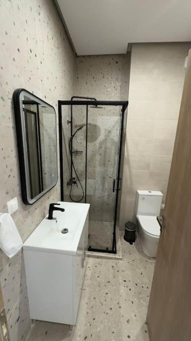New Center Apartment Near Metro Atena Exterior foto