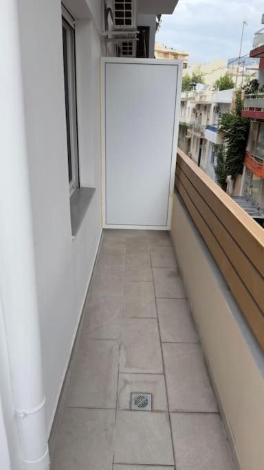 New Center Apartment Near Metro Atena Exterior foto