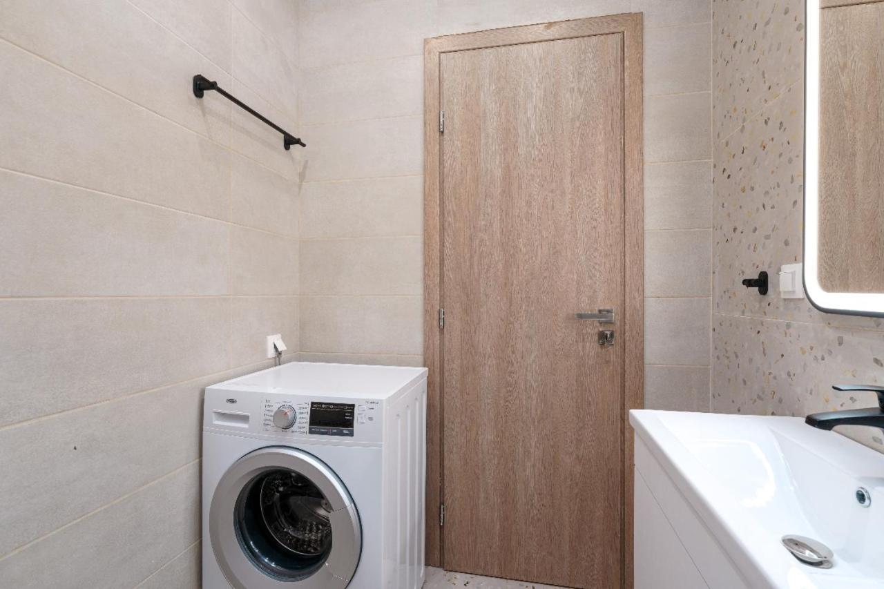New Center Apartment Near Metro Atena Exterior foto