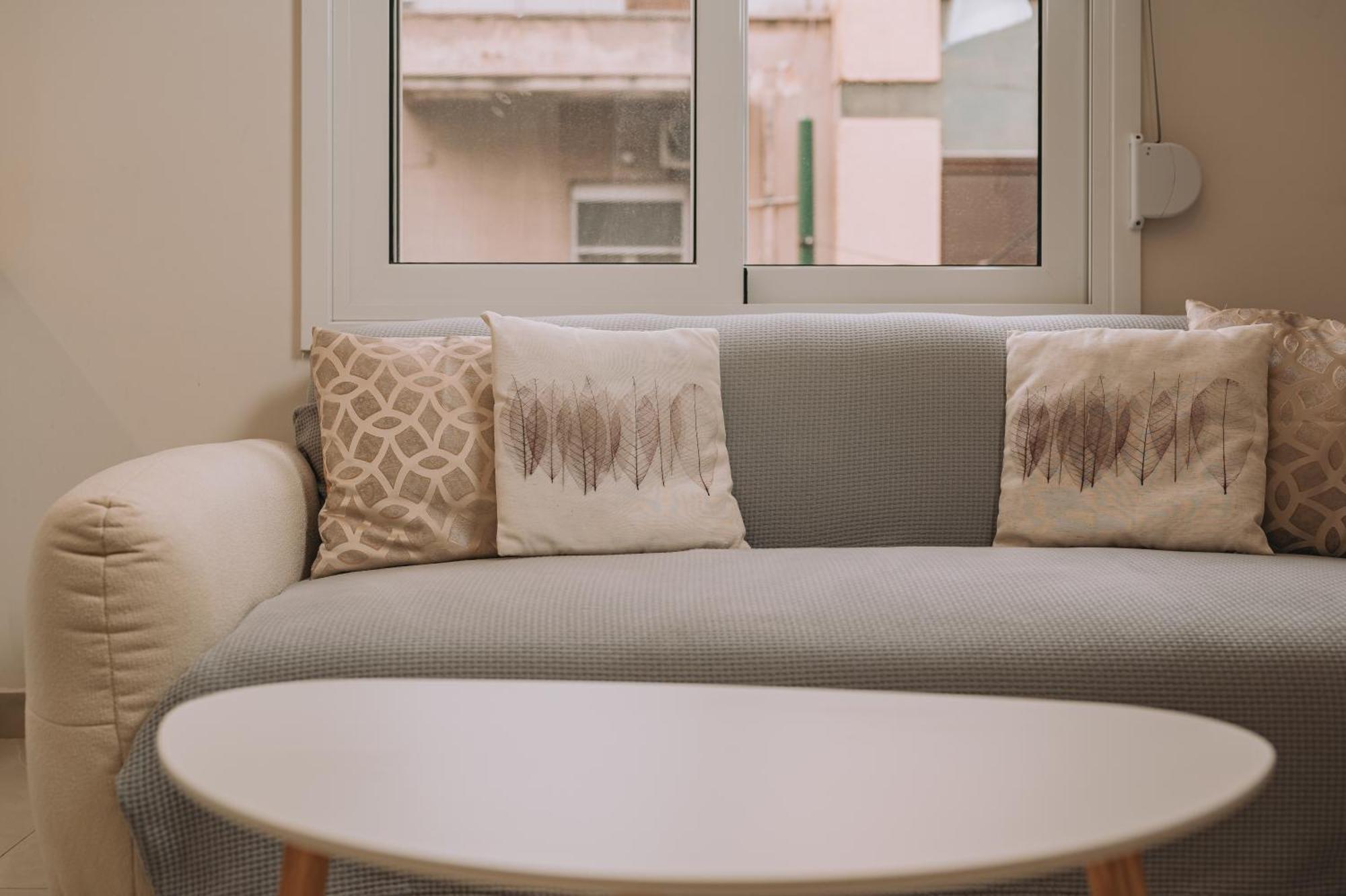 New Center Apartment Near Metro Atena Exterior foto